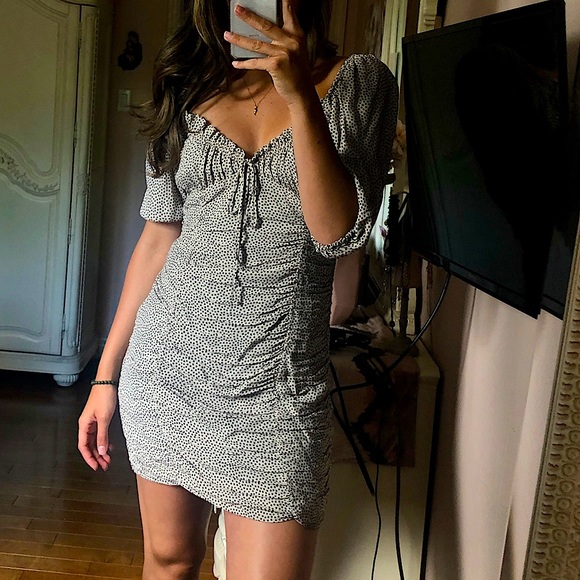 Zara Dress - Picture 2 of 2